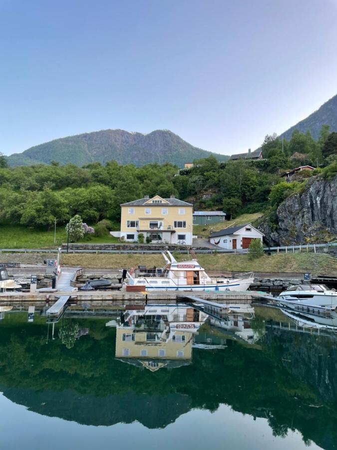 Svingen Guesthouse - Panoramic Fjord Views In Flåm Exteriér fotografie
