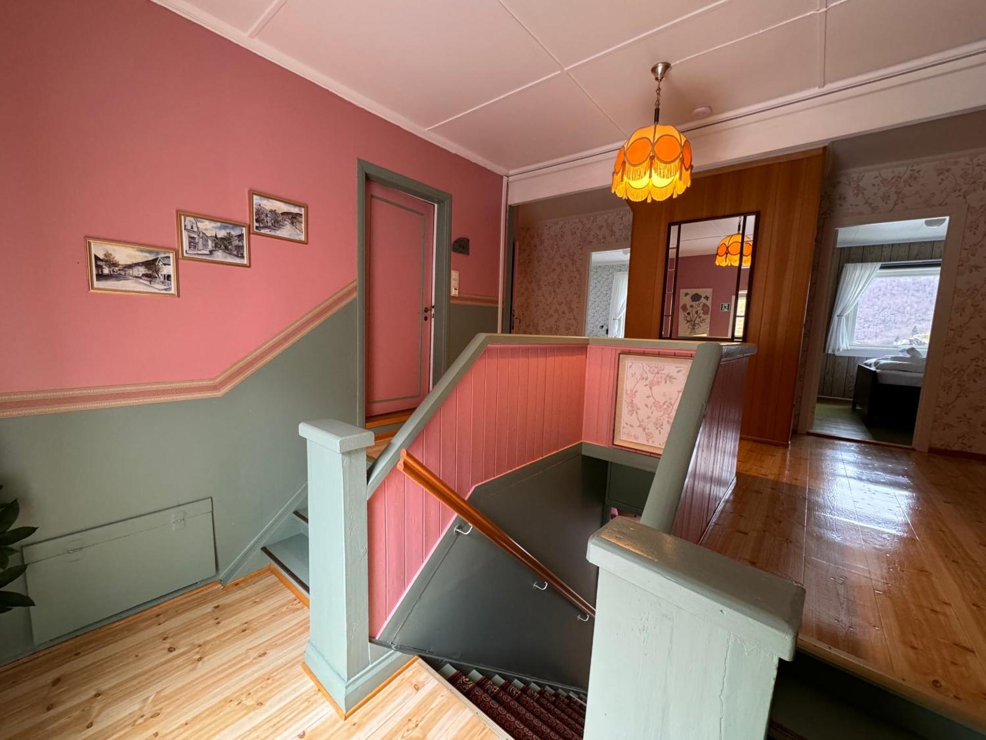 Svingen Guesthouse - Panoramic Fjord Views In Flåm Exteriér fotografie